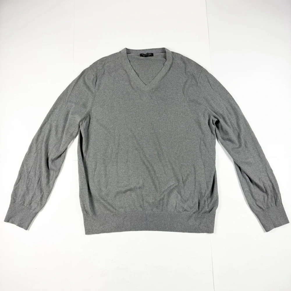 Banana Republic Men's Silk Cashmere Blend‎ Grey V-Neck Sweater XL